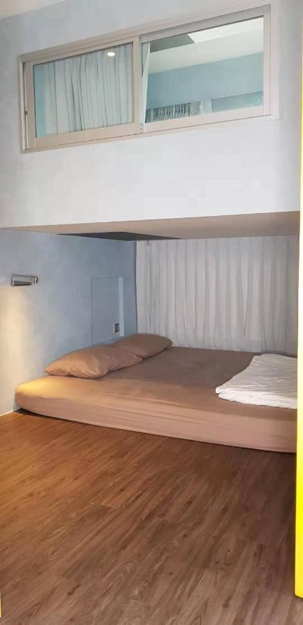 Bob Hostel บ็อบโฮสเทล Банкок Екстериор снимка